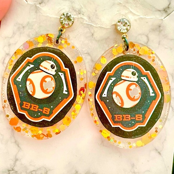 BB-8 Acrylic Earrings - Picture 1 of 5